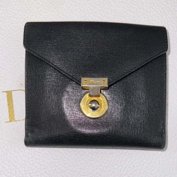 Salvatore Ferragamo Black Leather Wallet - Picture 4 of 5